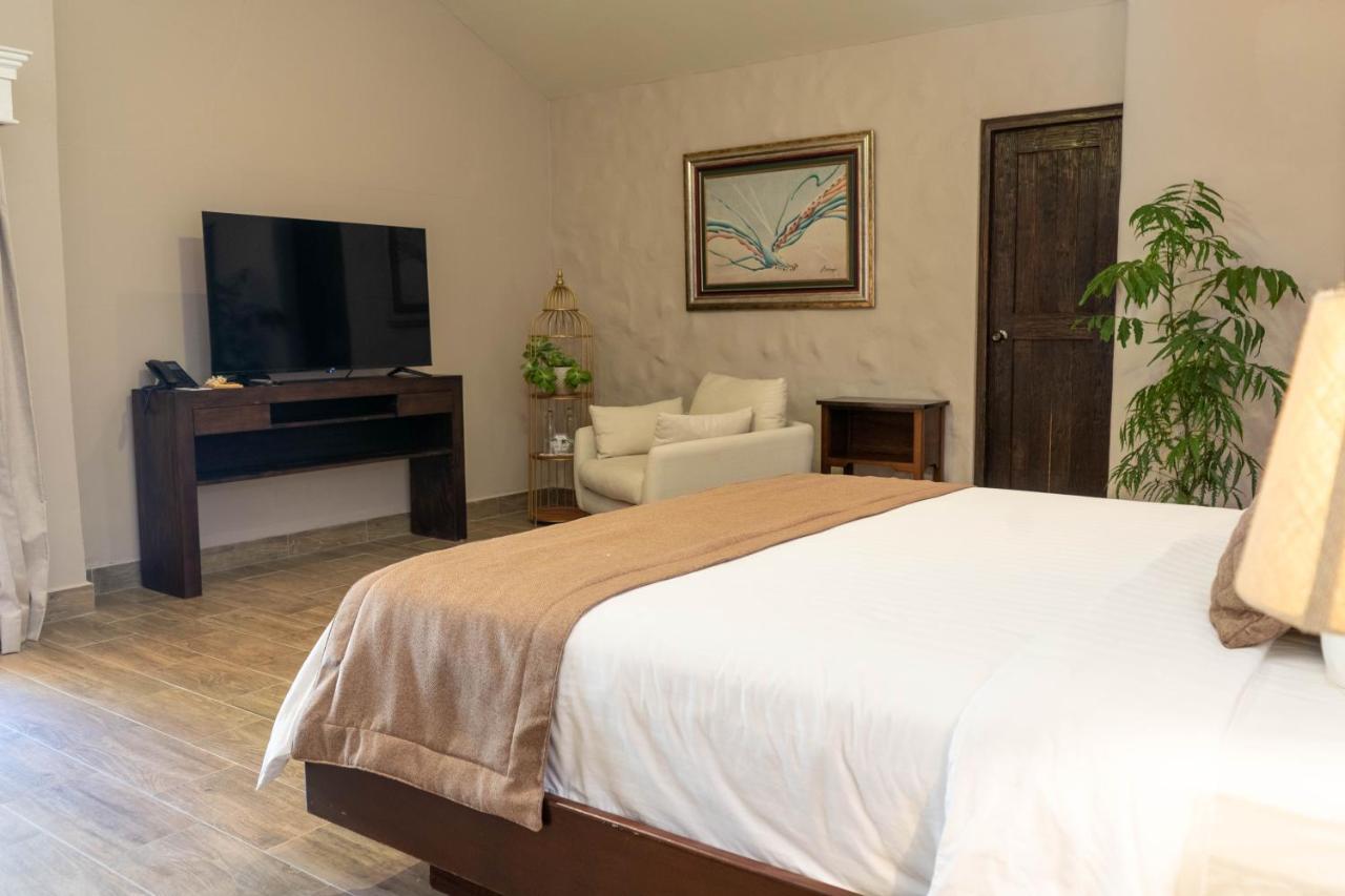 Valle Escondido Wellness Resort 보케테 외부 사진